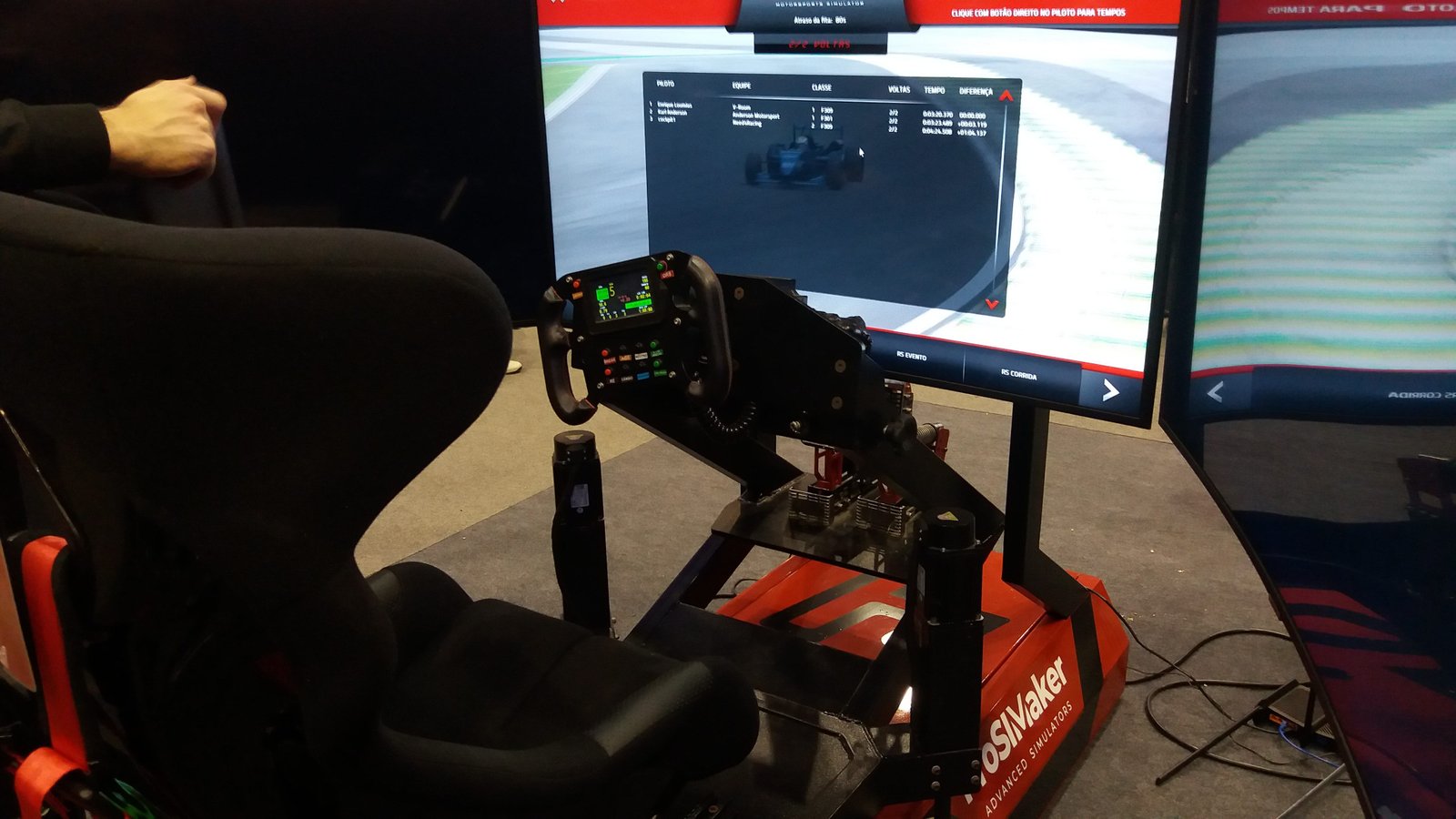 Race car simulator 